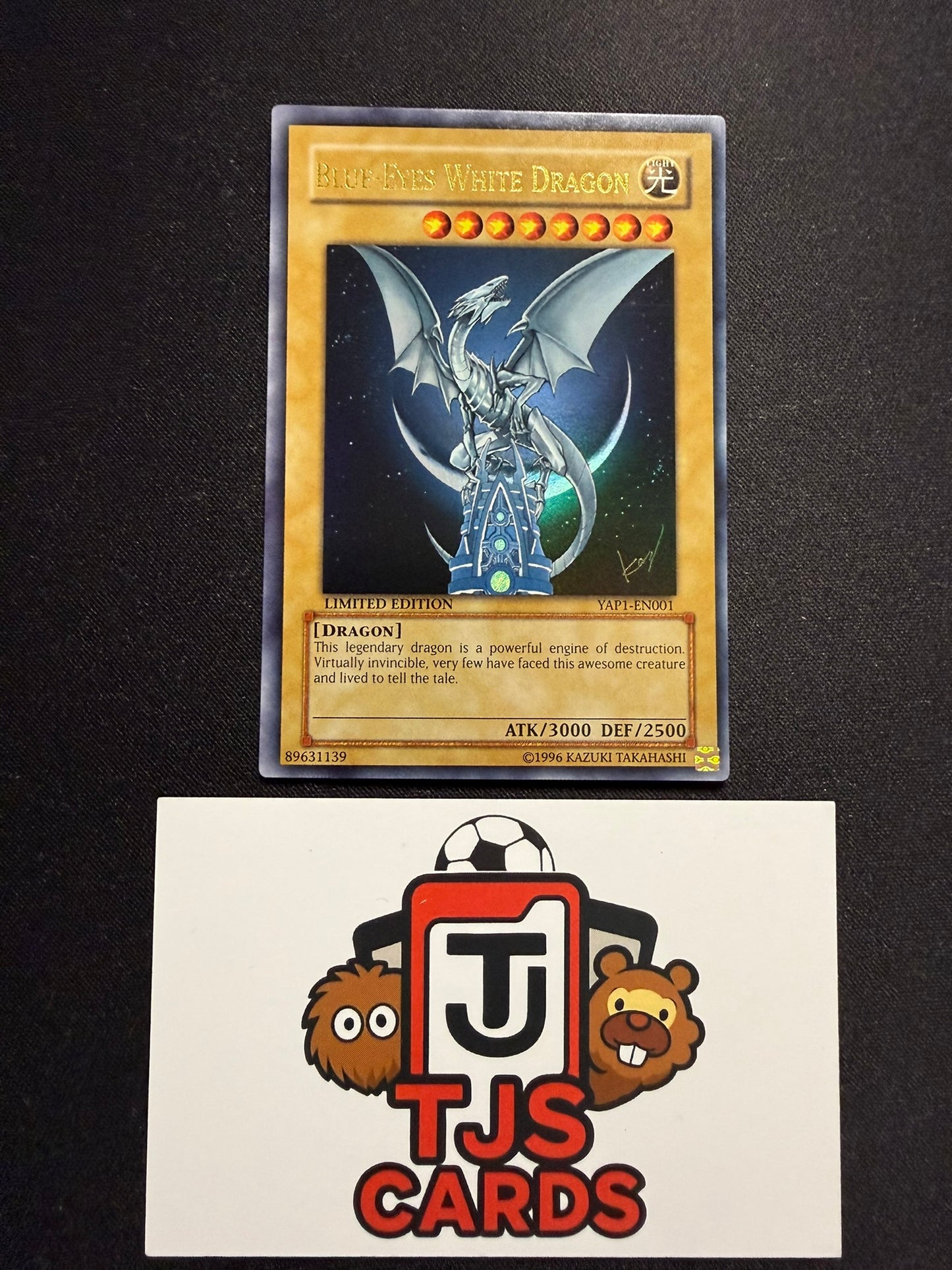 Blue-Eyes White Dragon - Ultra Rare Limited Edition YAP1-EN001 - YuGiOh