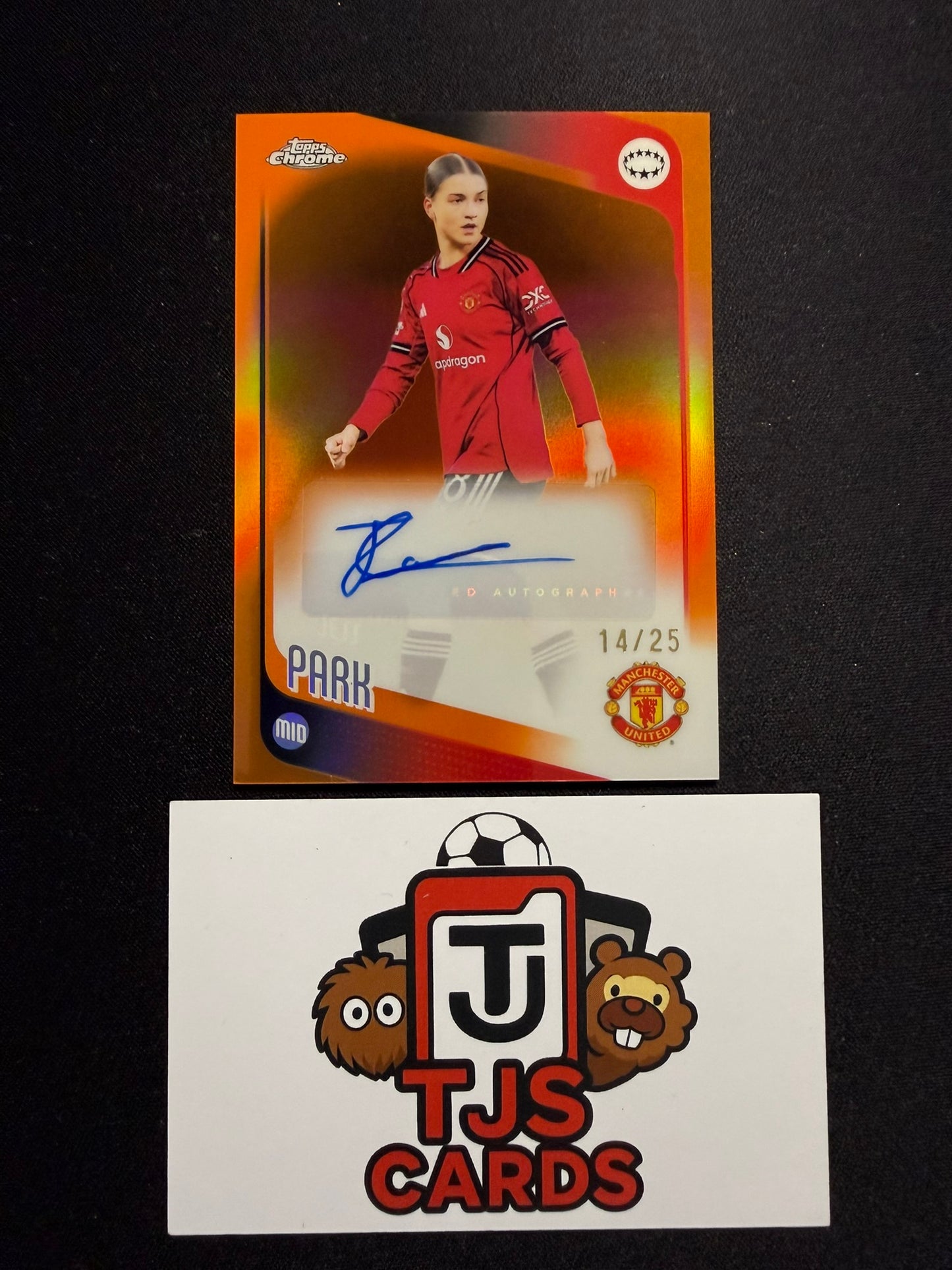 Jess Park - Orange Auto /25 - TOPPS Chrome UWCL 2025/26